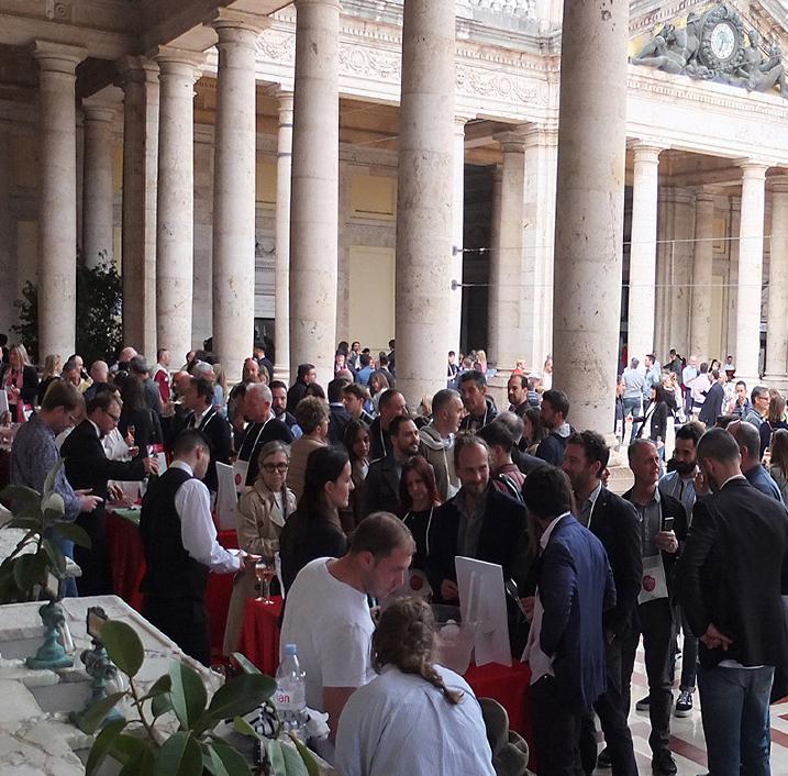 Champagne per Tutti: Un Viaggio Sensoriale tra Bollicine e Sapori Inebrianti